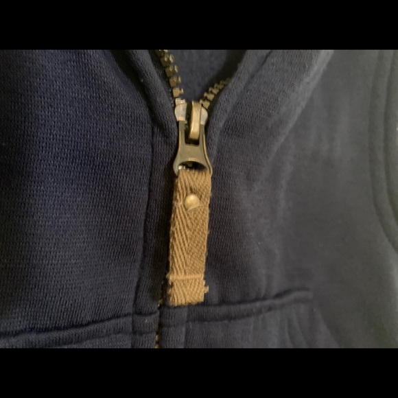 OshKosh Boy's Hooded Vest 2T Sleeveless - Picture 6 of 8